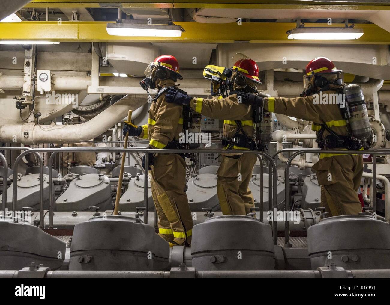 Naval firefighting thermal imager nfti hires stock photography and images Alamy