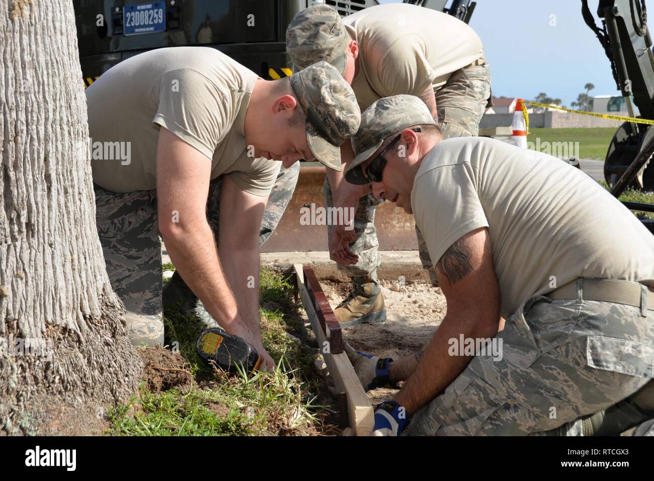 U.S. Air Force Airmen with the Indiana Air National Guard’s 181st