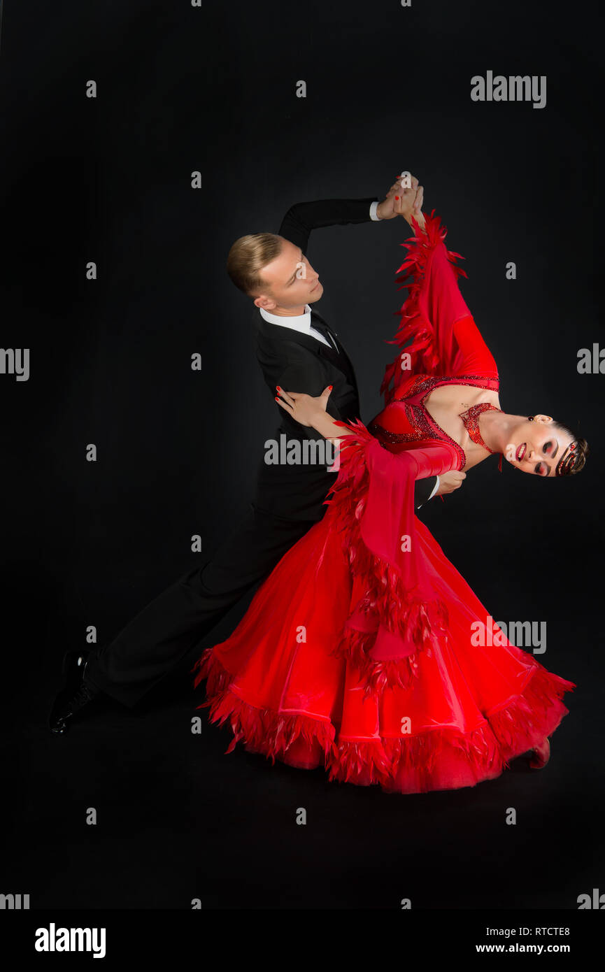 5,040 Couple Waltz Dancing Pose Royalty-Free Photos and Stock Images |  Shutterstock