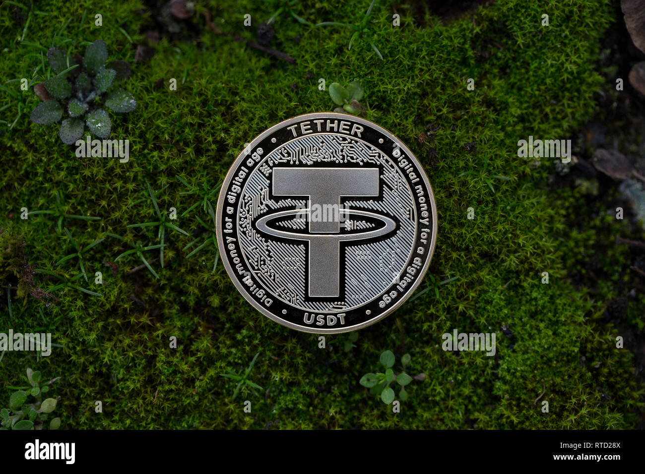 Tether usdt hi-res stock photography and images - Page 3 - Alamy