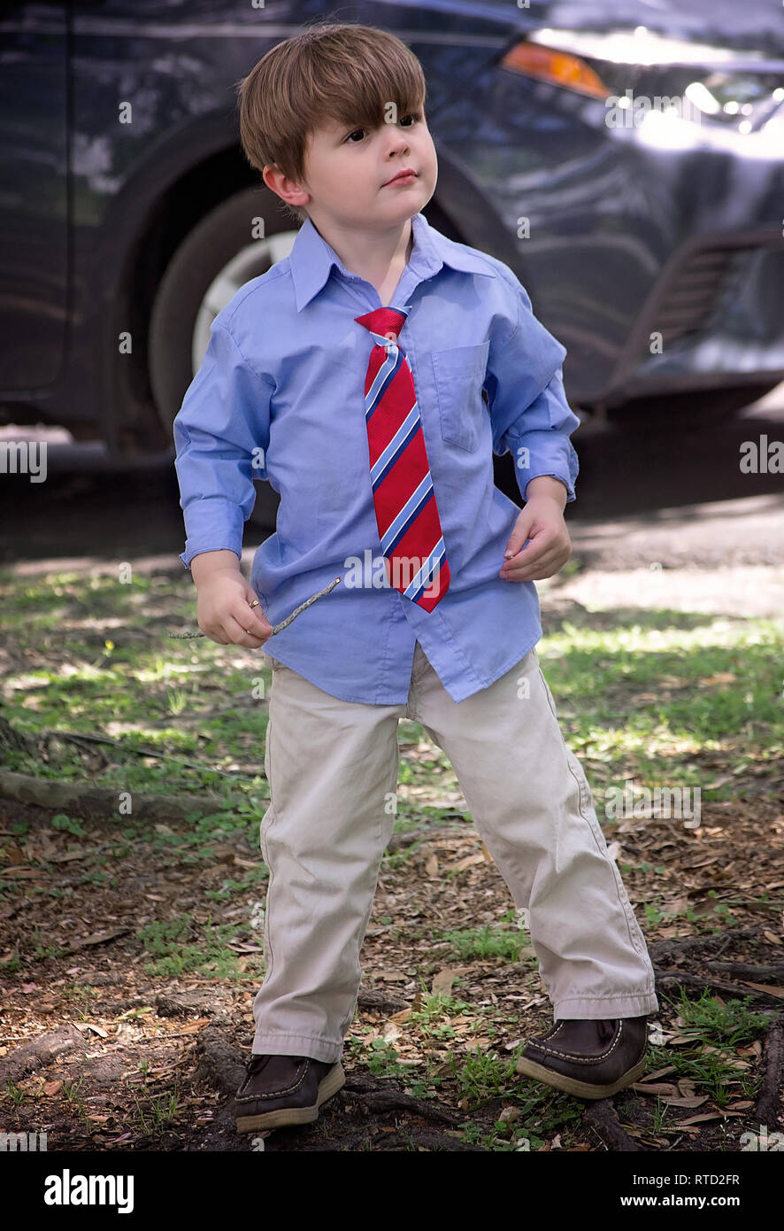 Khaki dress pants hi res stock photography and images Alamy