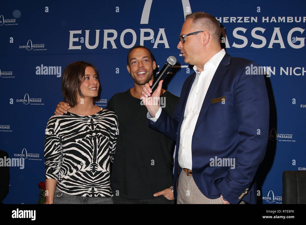 Hamburg Manager High Resolution Stock Photography And Images Page 4 Alamy Hamburg Manager High Resolution Stock Photography And Images Page 4 Alamy