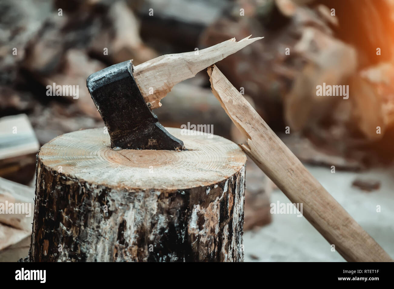 Деревянная колода карт. Деревянные колодки. Корыто из дерева. Деревяшка в колоде 4 буквы. Деревяшка в колоде 4 буквы.