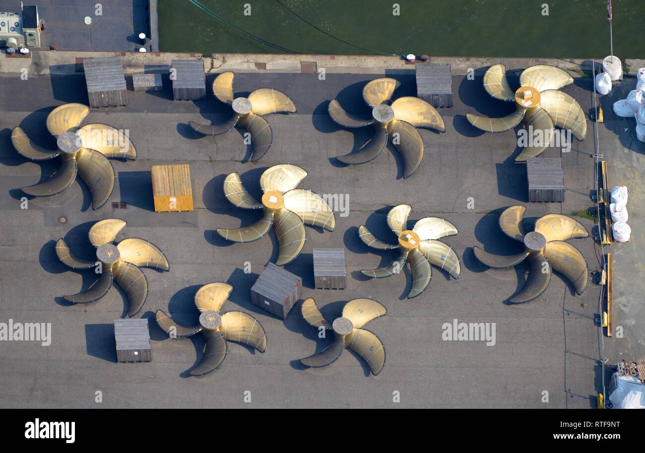 Ship Propeller High Resolution Stock Photography and Images Alamy