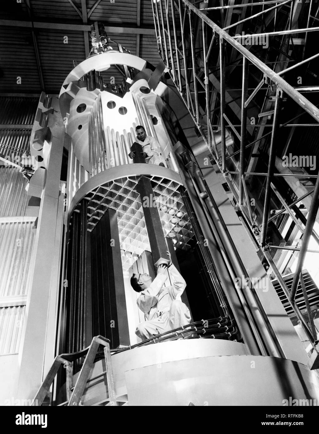 Atomic pile hires stock photography and images Alamy