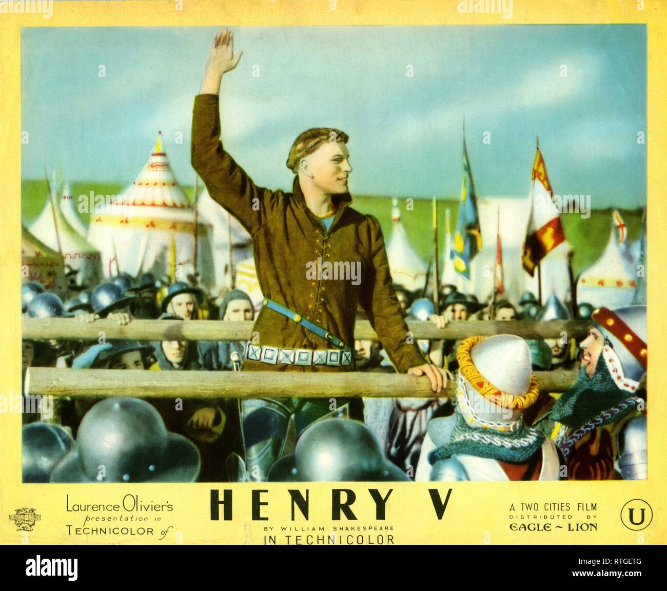 LAURENCE OLIVIER in HENRY V 1944 director LAURENCE OLIVIER play by