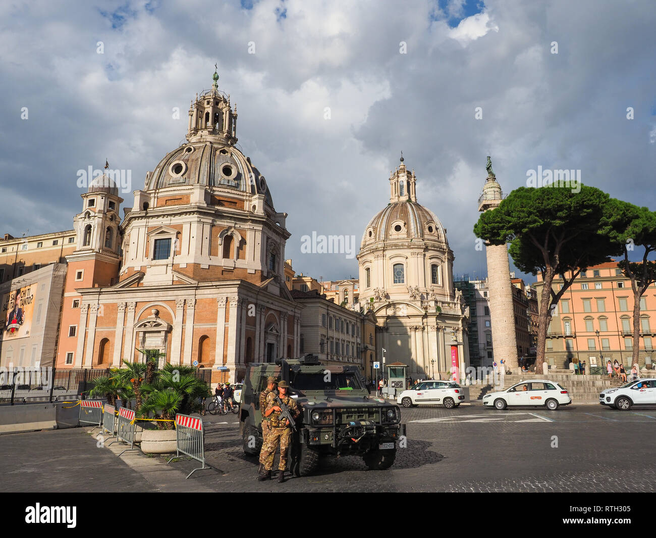 Force Protection Soldiers High Resolution Stock Photography And Images force-protection-soldiers-high-resolution-stock-photography-and-images