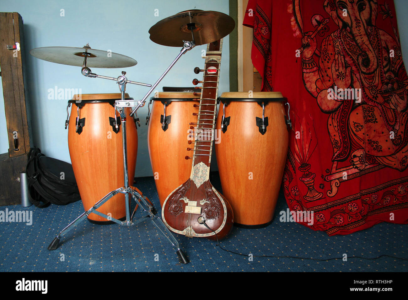 old sitar and three bongos Stock Photo Alamy