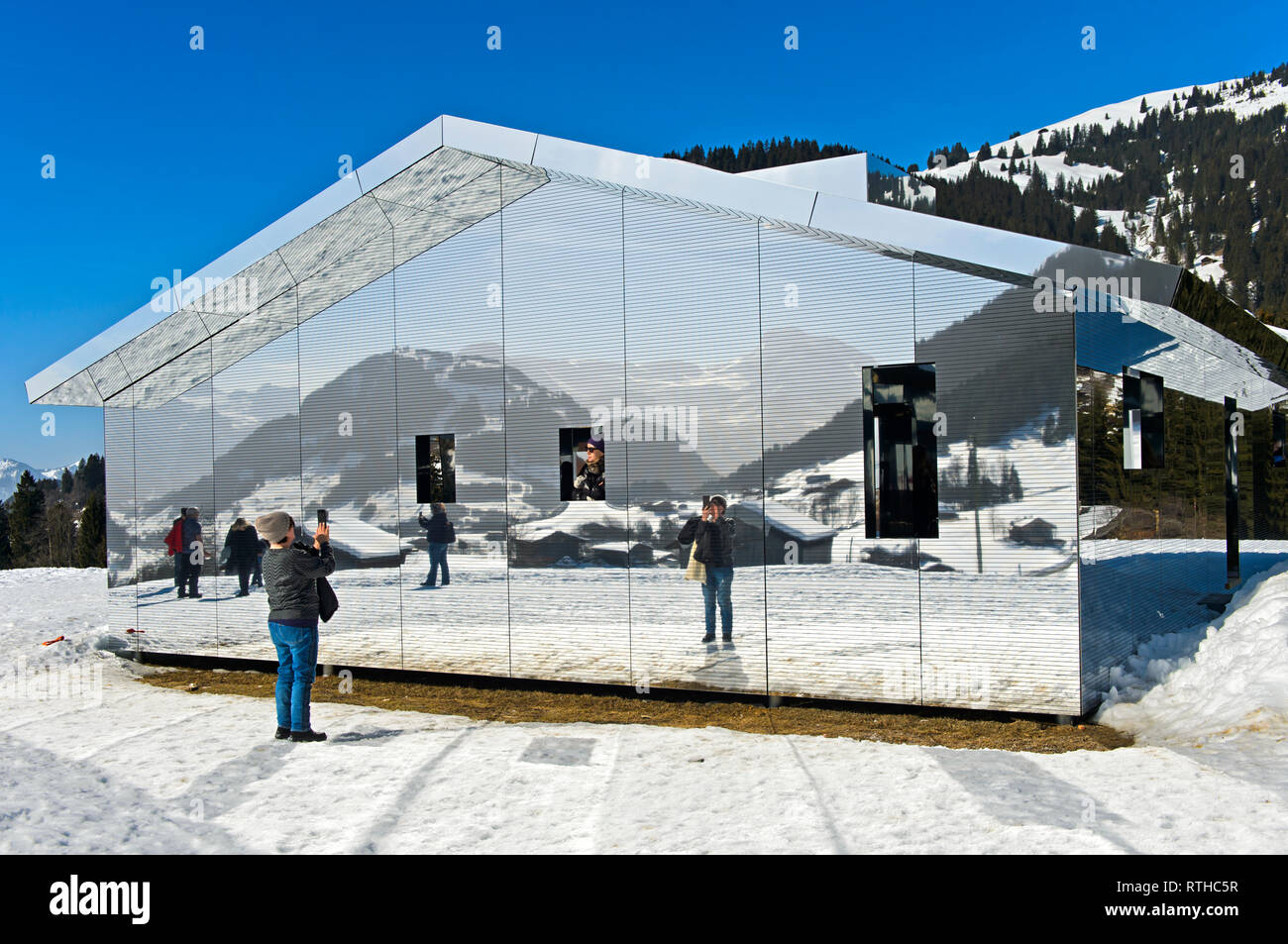 Mirror house Mirage Gstaad by Doug Aitken, Art Exhibition Elevation