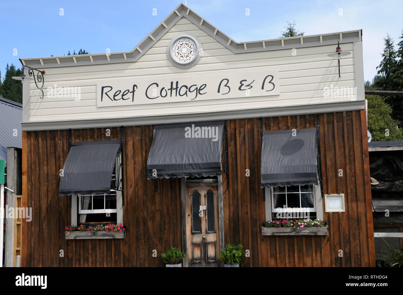Rose Cottage bed and breakfast in the New Zealand West Coast town of