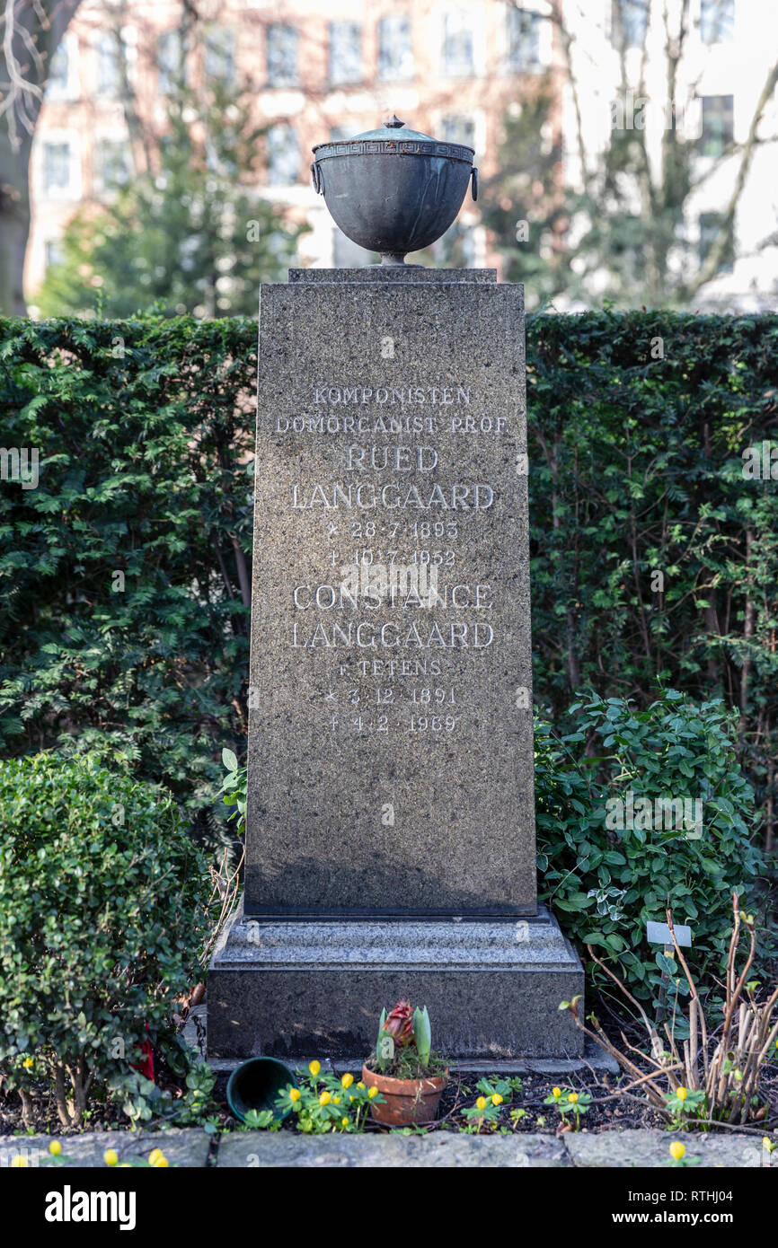 Rued Langgaard (1893-1952), Danish composer; grave in the Cemetery of Holmen, Copenhagen, Denmark Stock Photo