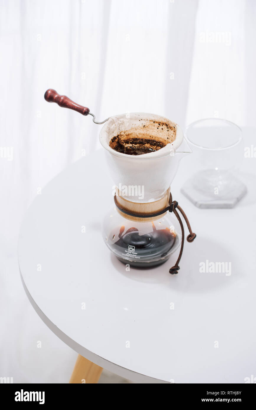 Coffee drip set, Making coffee dripping in coffee shop Stock Photo Alamy