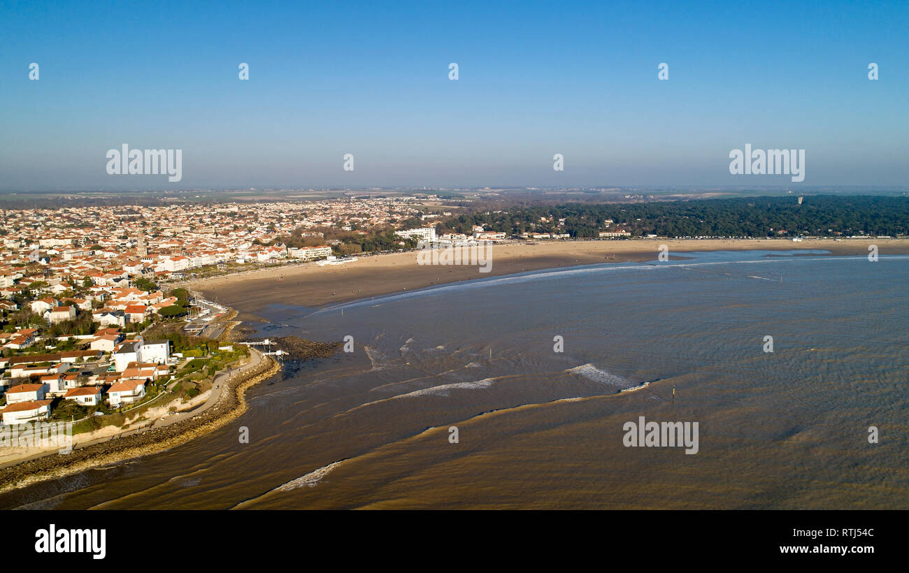 Aerial photography of Saint de Didonne beach at sunset Stock Photo Alamy Aerial photography of Saint de Didonne beach at sunset Stock Photo Alamy