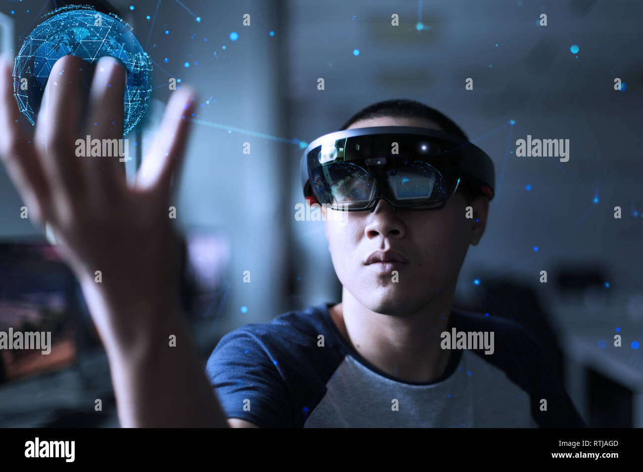 Experience Virtual Reality world with hololens 1 Stock Photo - Alamy
