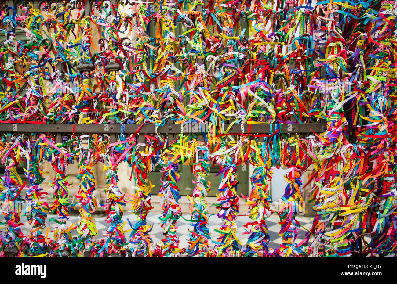 Fitas do Bonfim Brazilian wish ribbons/bracelets from the Nosso Senhor do  Bonfim da Bahia church in Salvador, Bahia, Brazil Stock Photo - Alamy