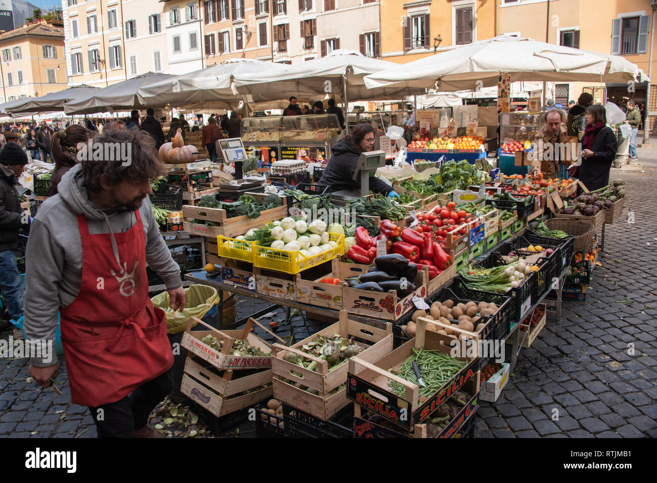 Rome winter campo hi-res stock photography and images - Alamy