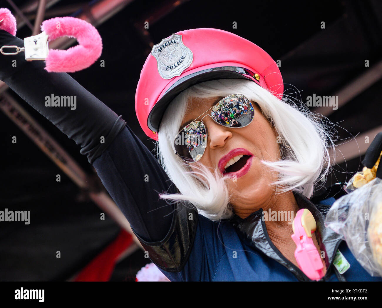 Carnivalist hi-res stock photography and images - Alamy