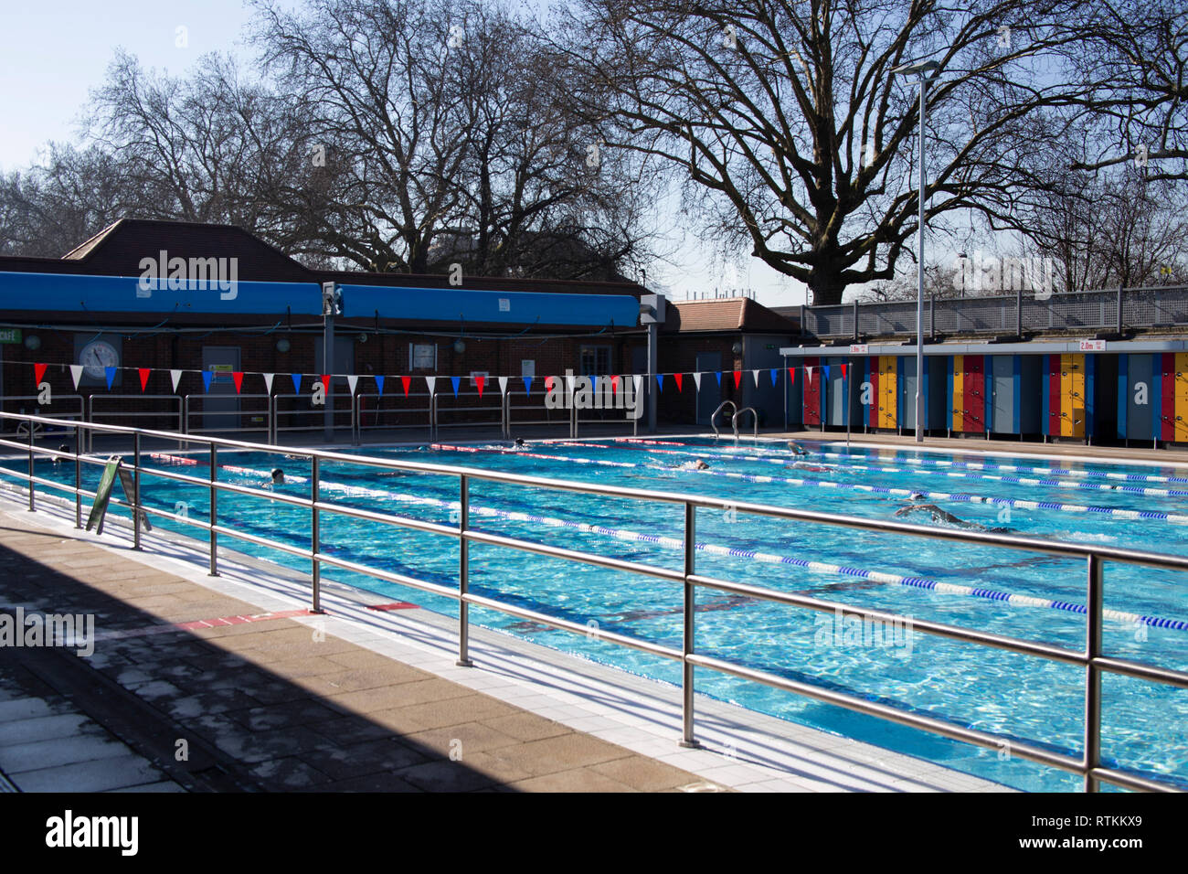 London Fields Lido Hackney Stock Photo Alamy