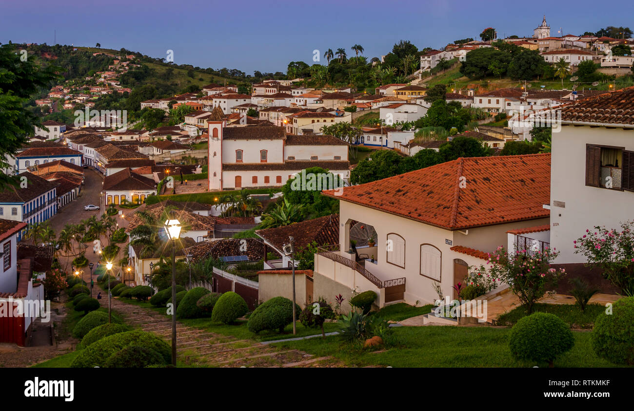View of the city of Serra in the state of Minas Gerais just after sunset.  Brazil Stock Photo - Alamy