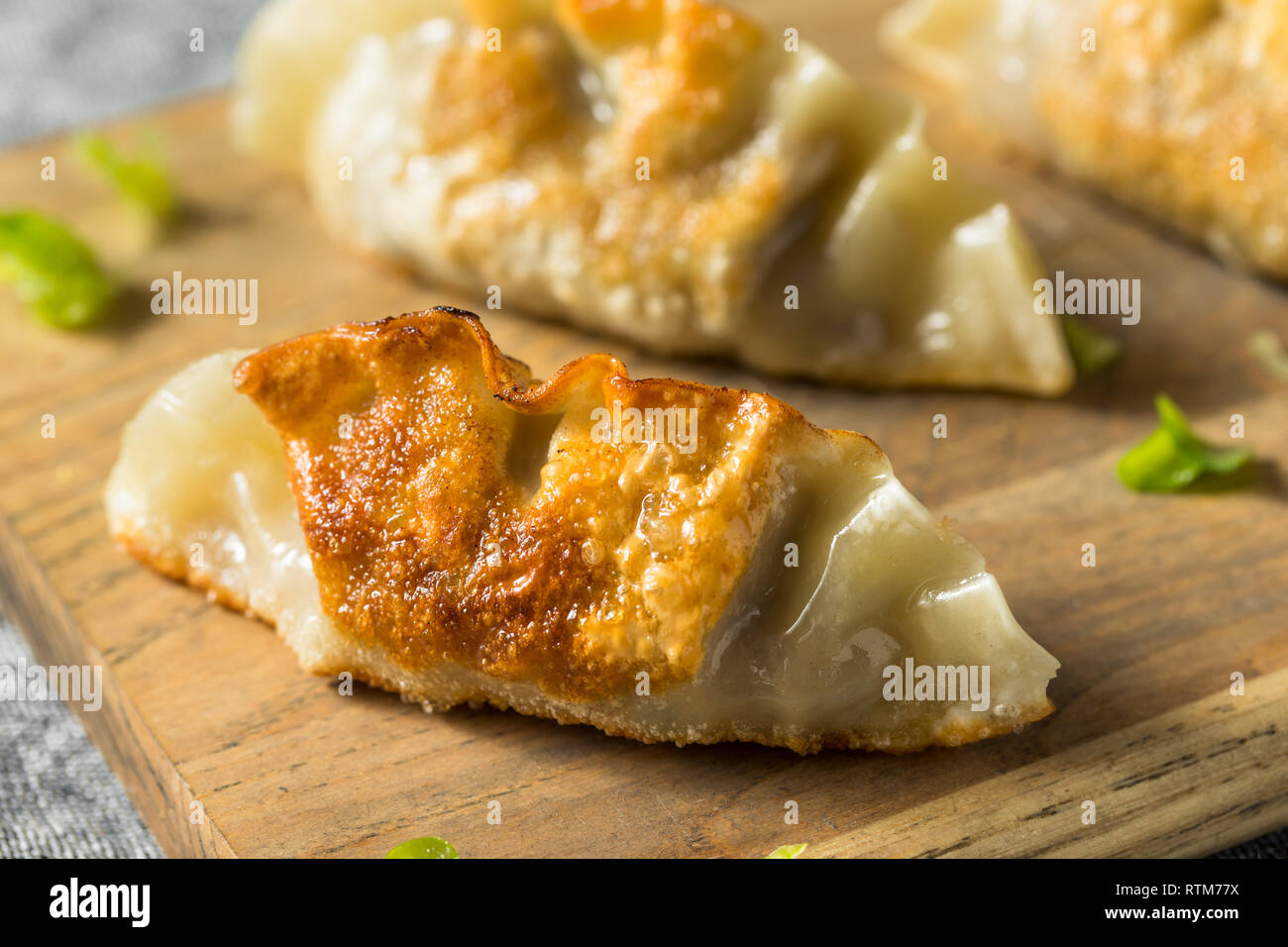 Homemade Korean Mandu Pork Dumplings Ready to Eat Stock Photo Alamy