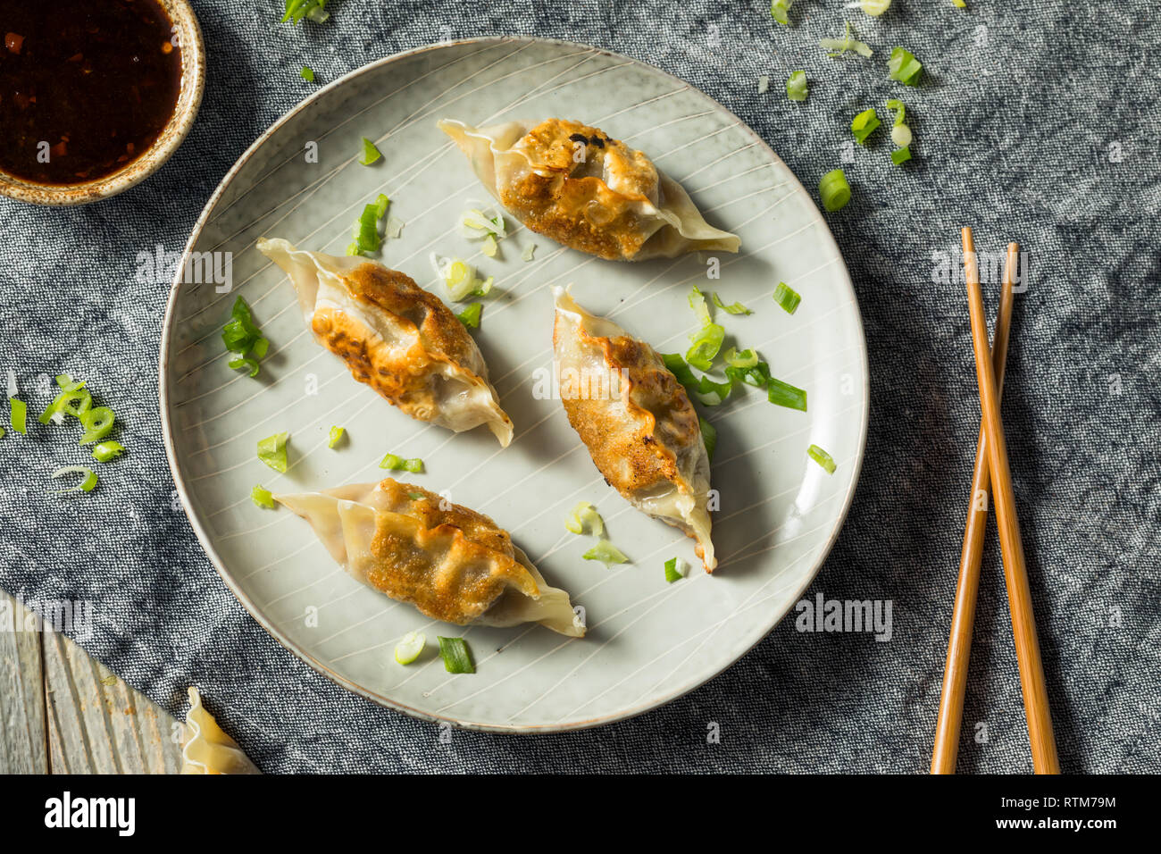 Homemade Korean Mandu Pork Dumplings Ready to Eat Stock Photo Alamy