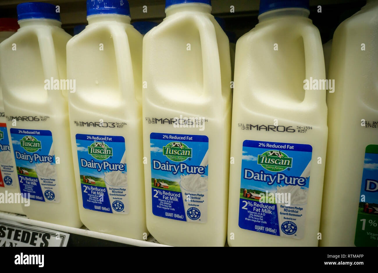 Milk Brands High Resolution Stock Photography And Images Alamy Milk Brands High Resolution Stock Photography And Images Alamy