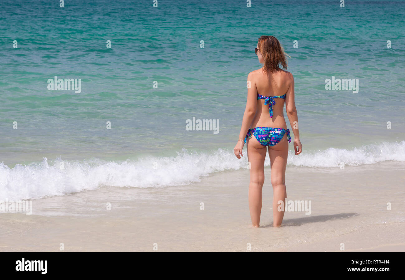 Beach girls phuket Patong Nightlife: