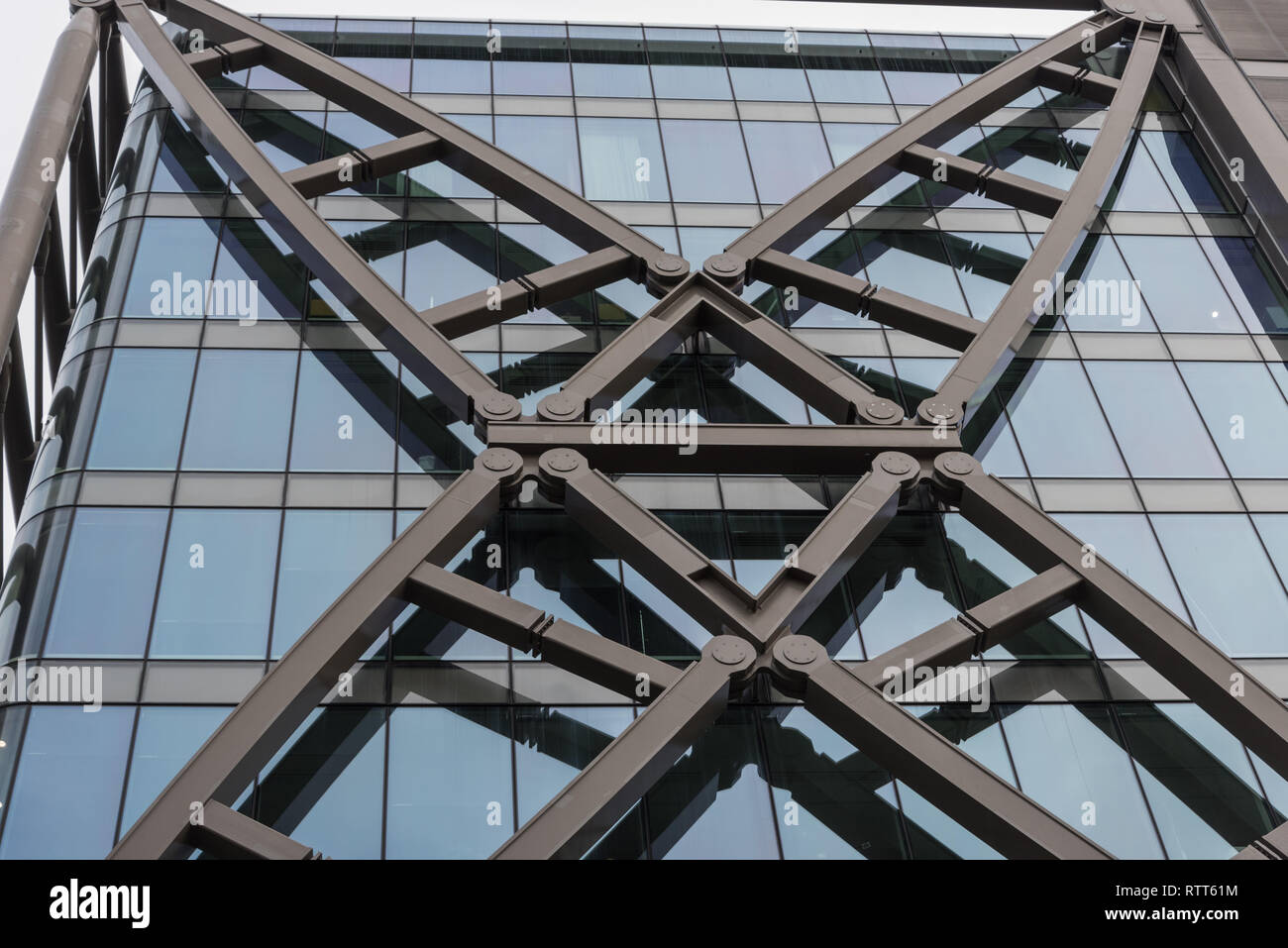 Metalwork as part of a modern London building Stock Photo Alamy