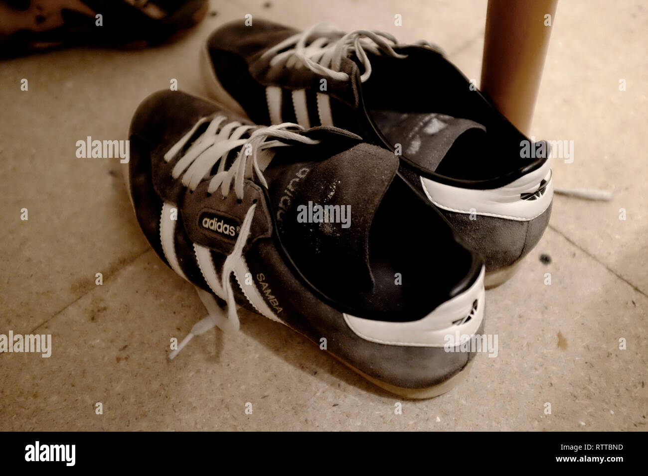 Adidas,trainers,old, worn, blue,suede, on,floor, shoes, sports, football,  running, leisure, lounging,around Stock Photo - Alamy