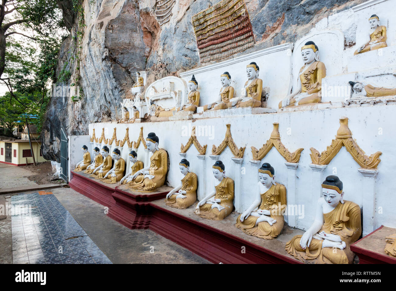 HPA-AN, MYANMAR - 19 NOVEMBER, 2018: Horizontal picture of the exterior of Kaw Goon Cave, landmark of Hpa-An, Myanmar Stock Photo