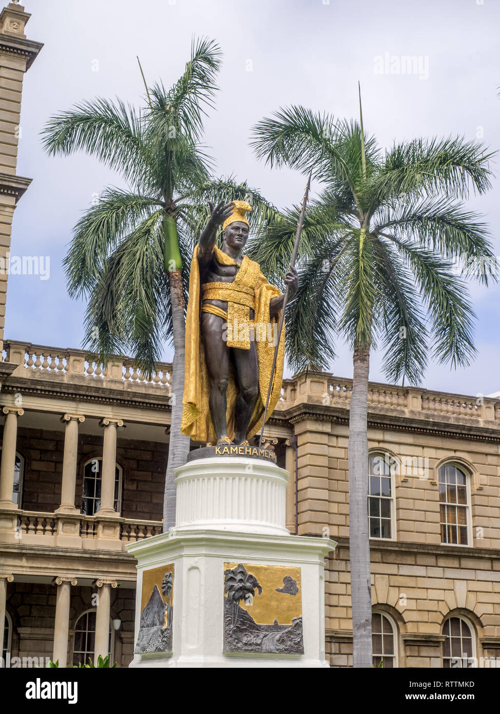 Bronze statue kamehameha i hi-res stock photography and images - Alamy