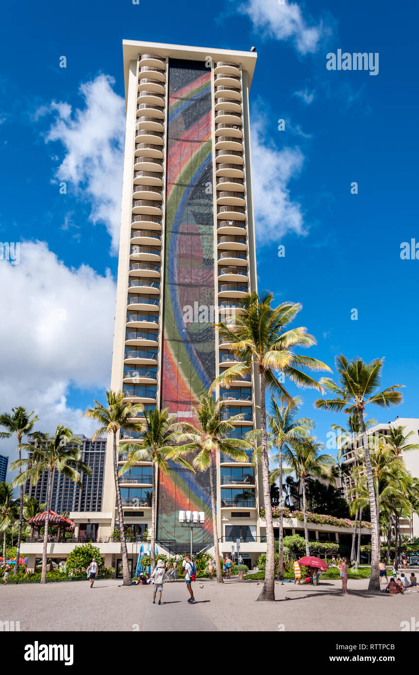 Rainbow Bazaar At The Hilton Hawaiian Village Stock Photo - Download Image  Now - Hawaii Islands, Rainbow, Architecture - iStock