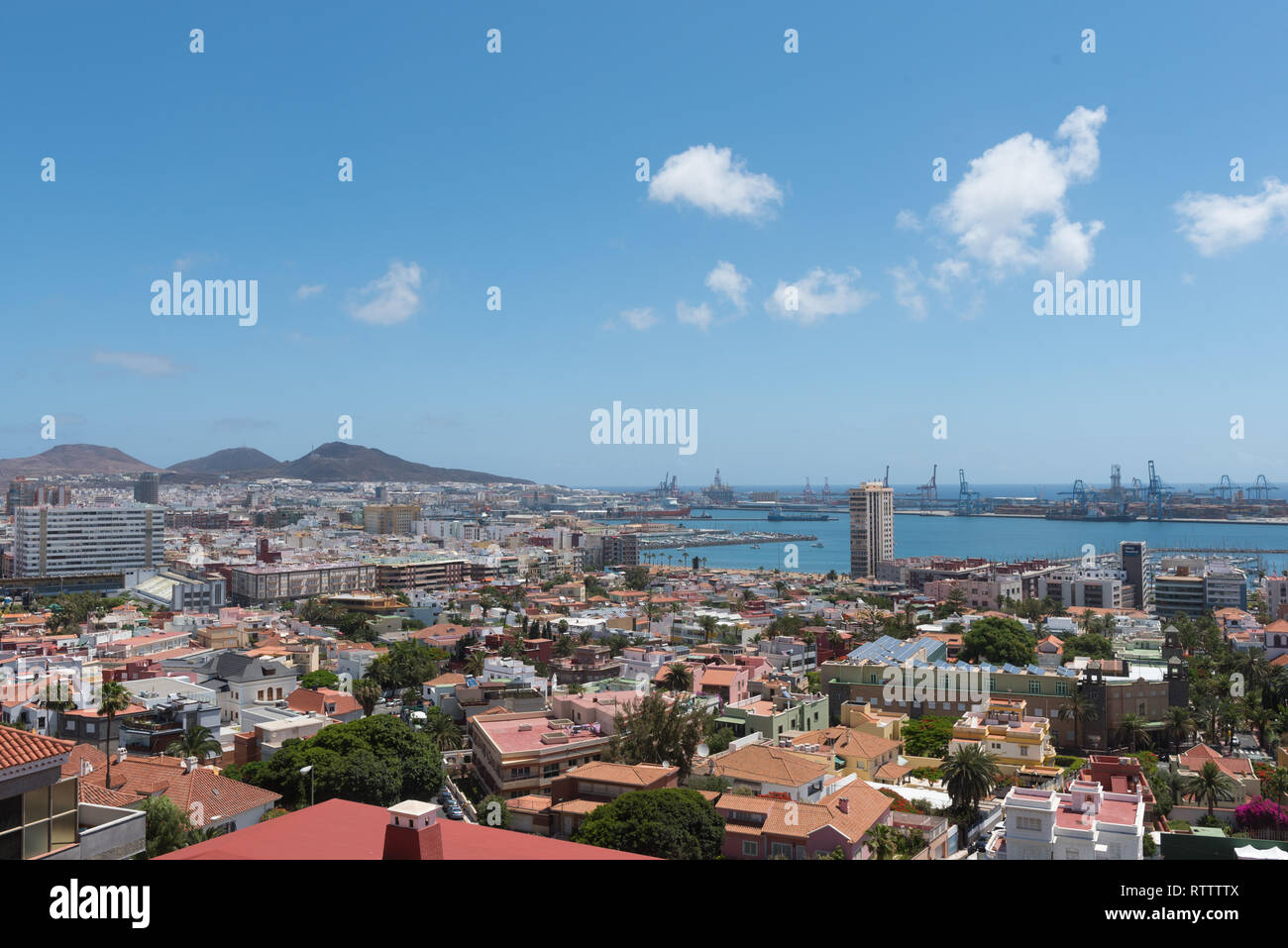 Las palmas port hi-res stock photography and images - Alamy