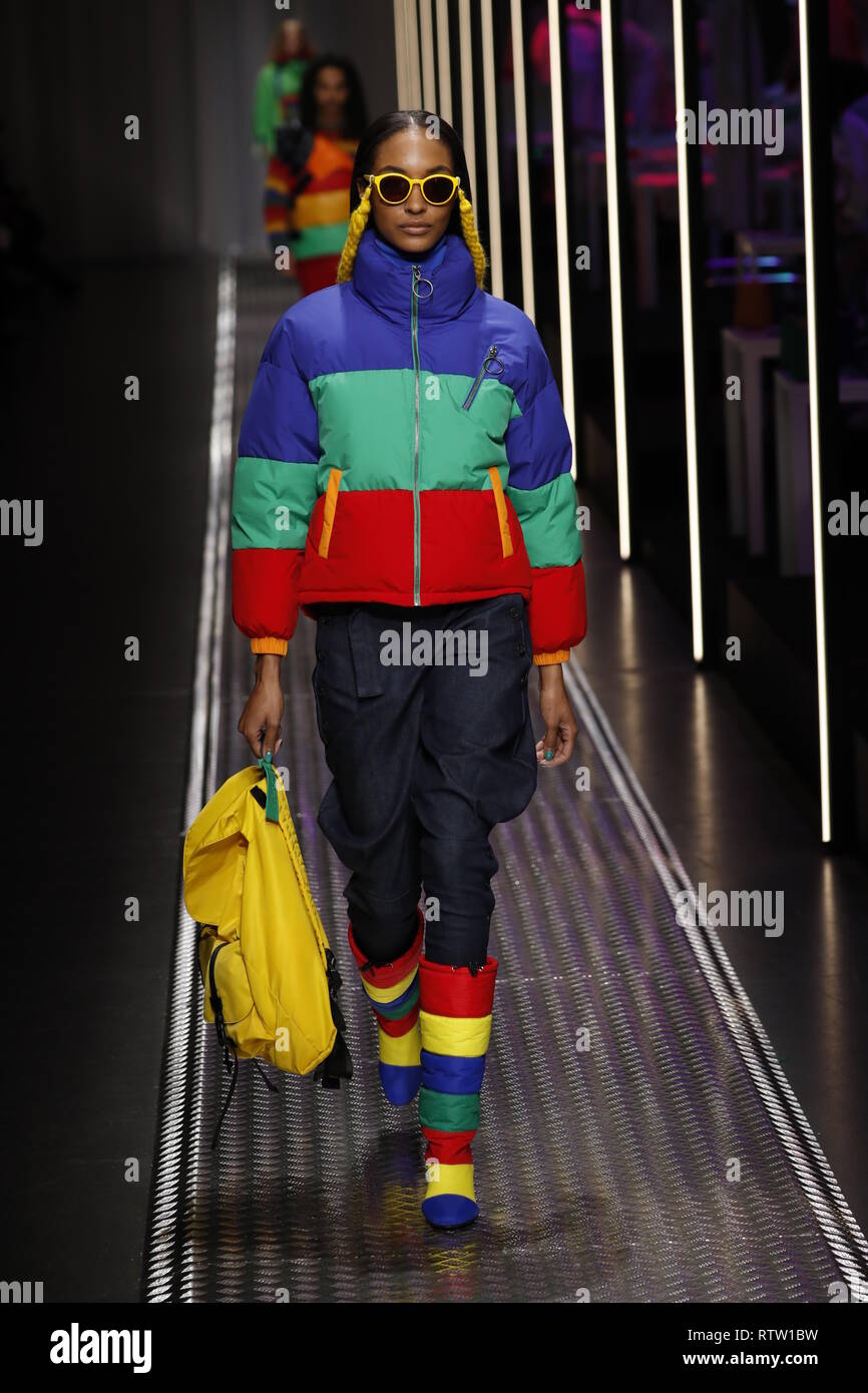 MILAN, ITALY - FEBRUARY 19: Jourdan Dunn walks the runway at the United  Colors Of Benetton show at Milan Fashion Week Autumn/Winter 2019/20 Stock  Photo - Alamy