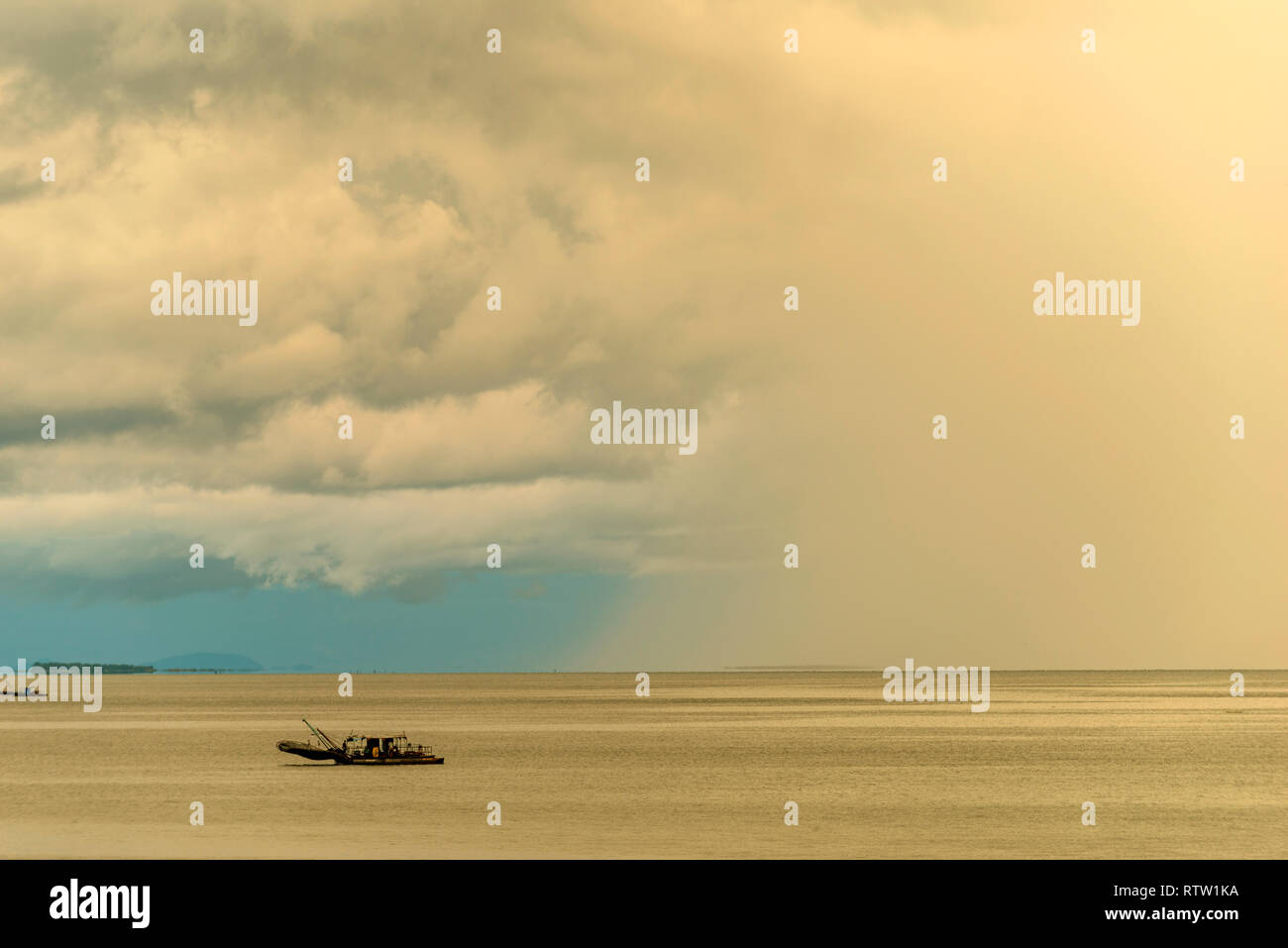 Kapenta hi-res stock photography and images - Alamy