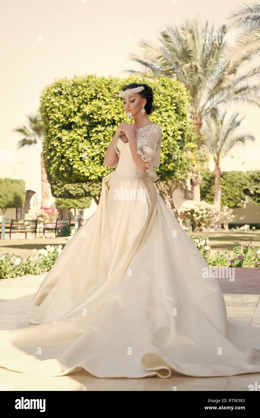 Gorgeous Bride Advice And Tips From Wedding Abroad Experts