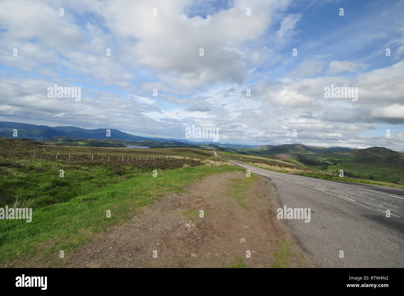 straight road in scotlands highlands Stock Photo