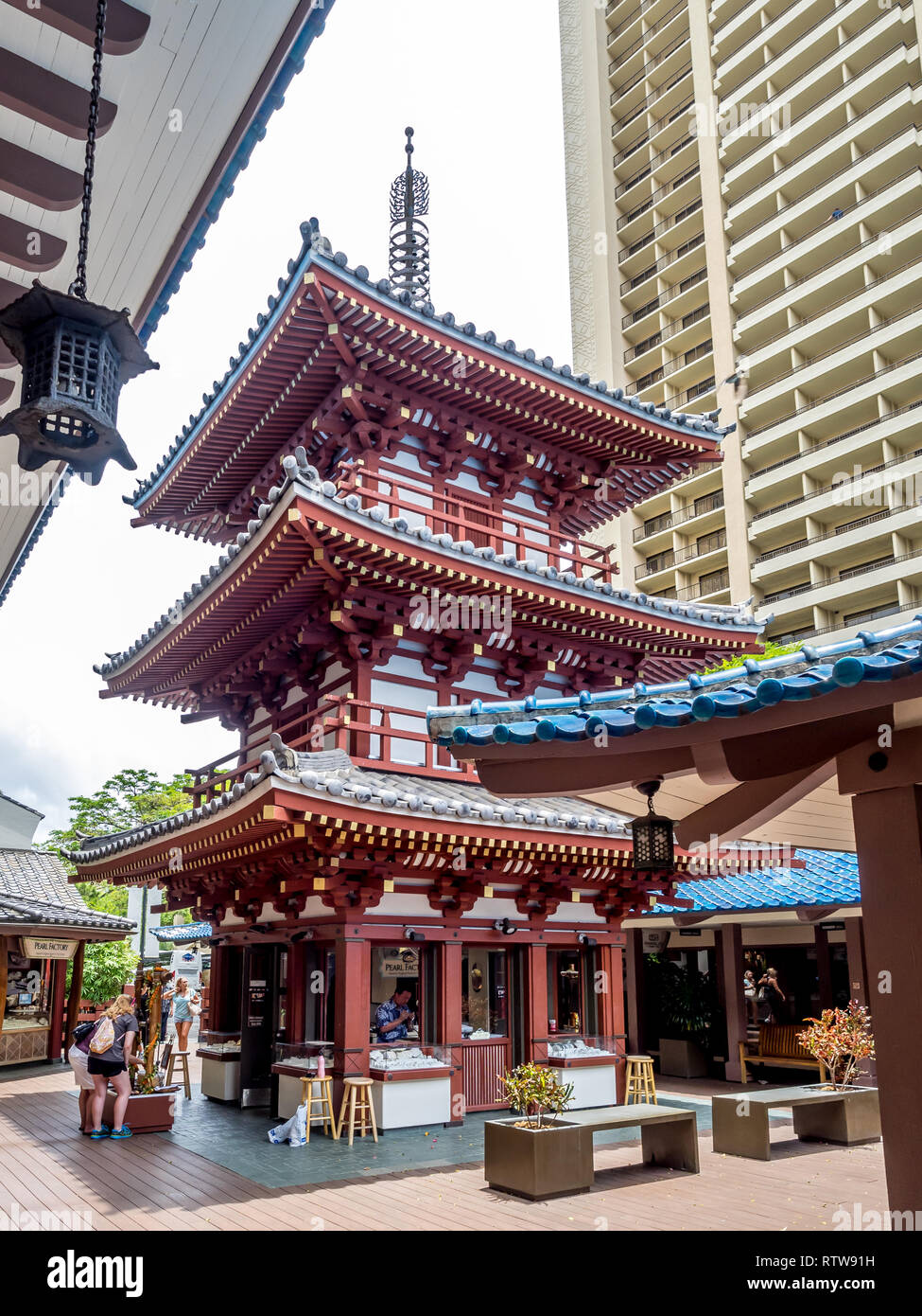 WAIKIKI, HAWAII - APRIL 25: Rainbow Bazaar at the Hilton Hawaiian Village on April 25, 2014 in Waikiki, Hawaii. The Rainbow Bazaar is one of the main Stock Photo