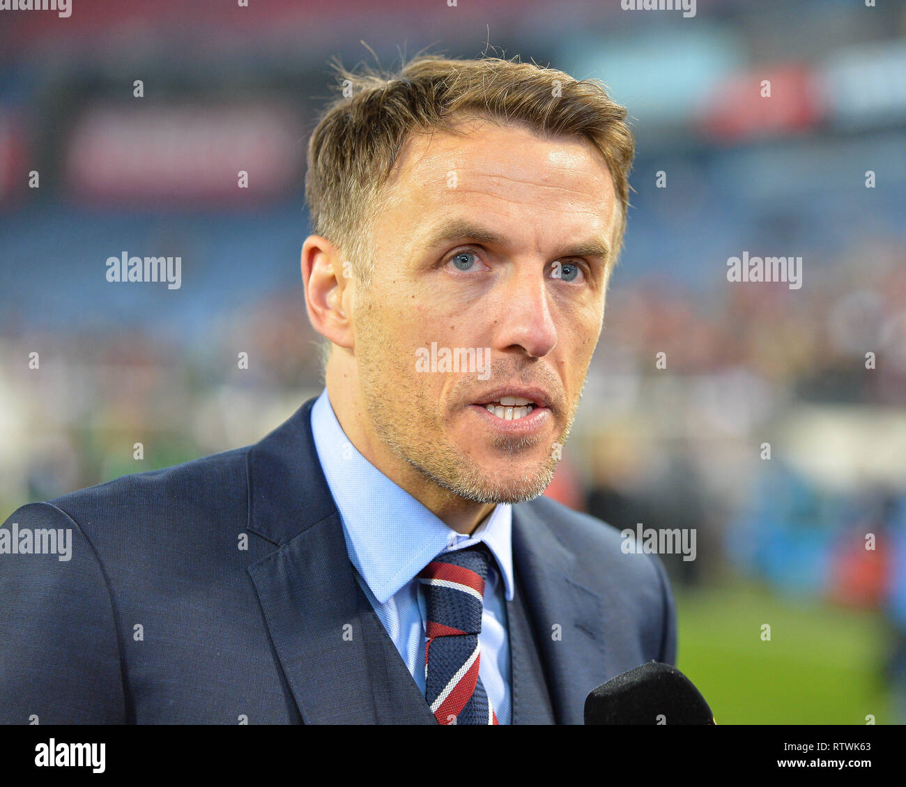 Nashville Tn Usa 2nd March 19 England Women S National Team Head Coach Phil Neville During The Post Game Interview At The International Soccer Match Up Between The Usa And England In The She Nashville Tn Usa 2nd March 19 England Women S National Team Head Coach Phil Neville During The Post Game Interview At The International Soccer Match Up Between The Usa And England In The She