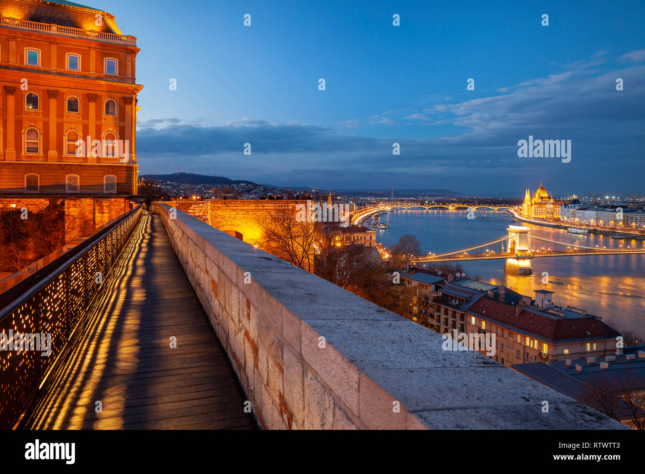Panorama of budapest at night hi-res stock photography and images - Alamy