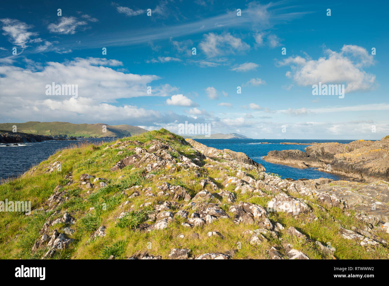 View towards Ballydonegan Bay and the open Atlantic Ocean near Allihies, Beara Peninsula, West,Cork, Ireland Stock Photo