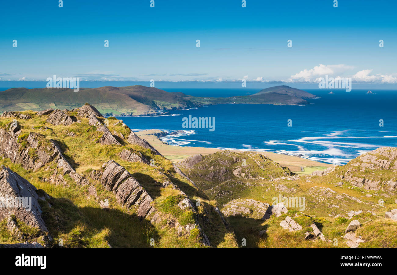 View towards Ballydonegan Bay and the open Atlantic Ocean near Allihies, Beara Peninsula, West,Cork, Ireland Stock Photo