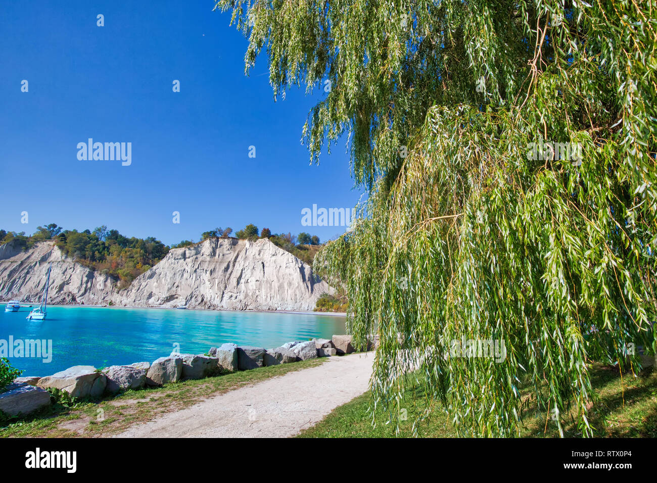 Toronto, Scenic Scarborough Bluffs facing Ontario lake shore Stock Photo
