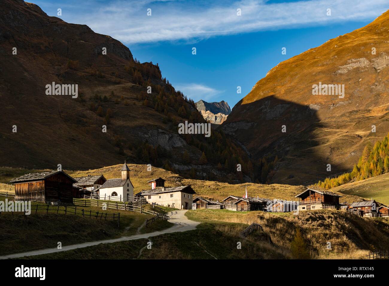 Small mountain village in mountain landscape, Valser Alm, Vals, Valstal, South Tyrol, Italy Stock Photo