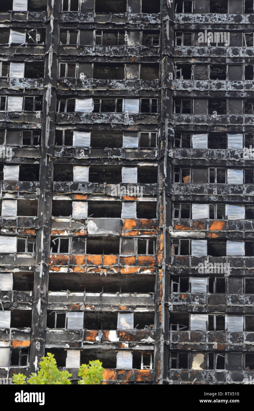 Grenfell tower fire, London, disaster zone Stock Photo Alamy