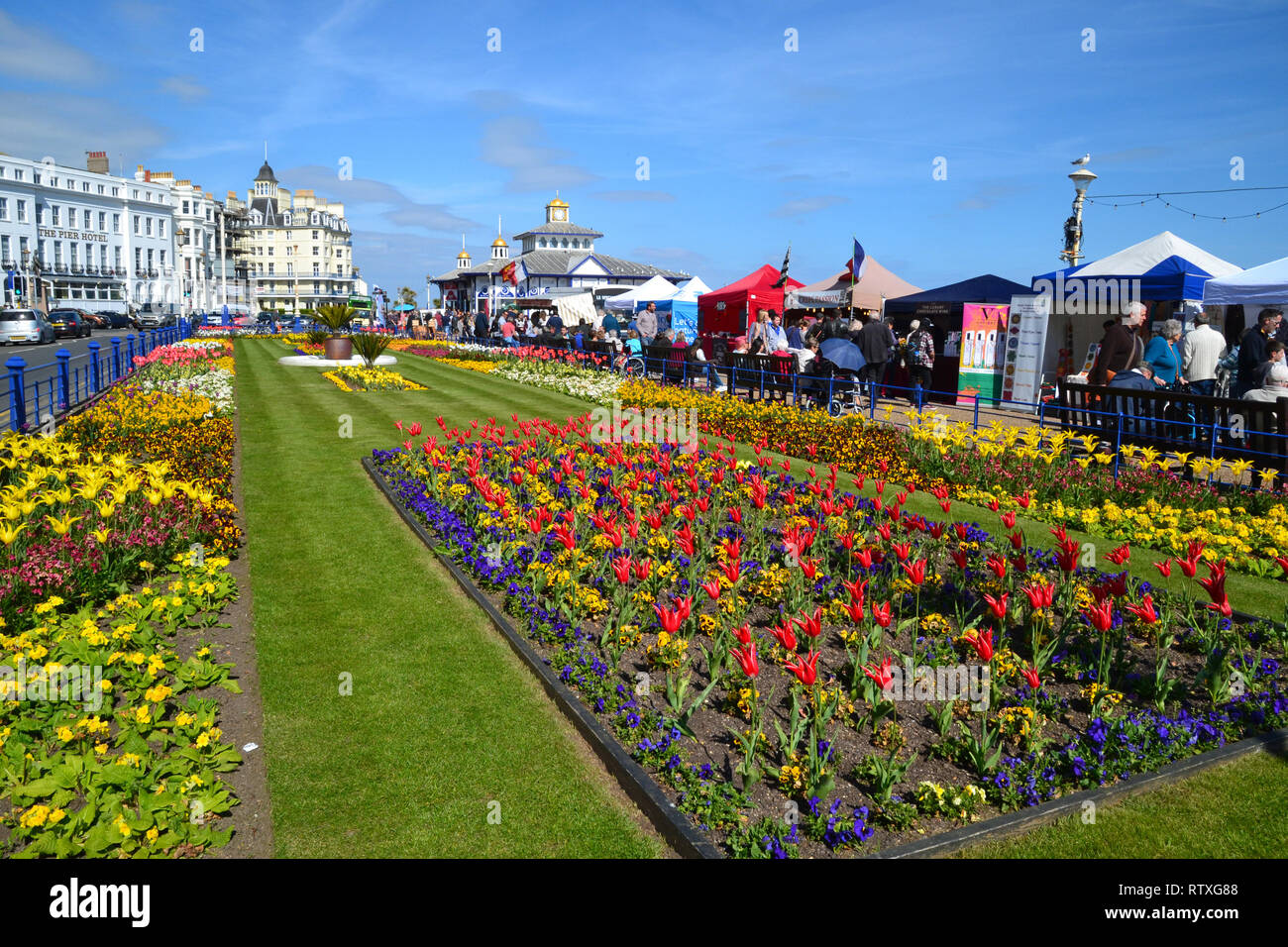 Eastbourne flower display hires stock photography and images Alamy