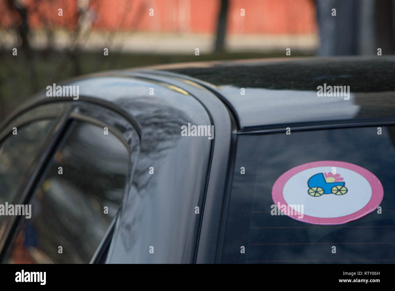 Download Car Sticker Back Window High Resolution Stock Photography And Images Alamy