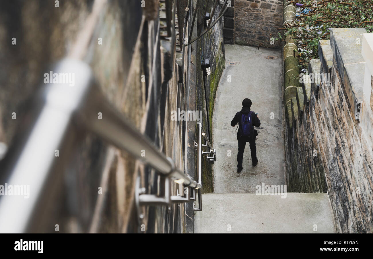 New refurbished Jacob's Ladder stairway linking Canongate with Calton
