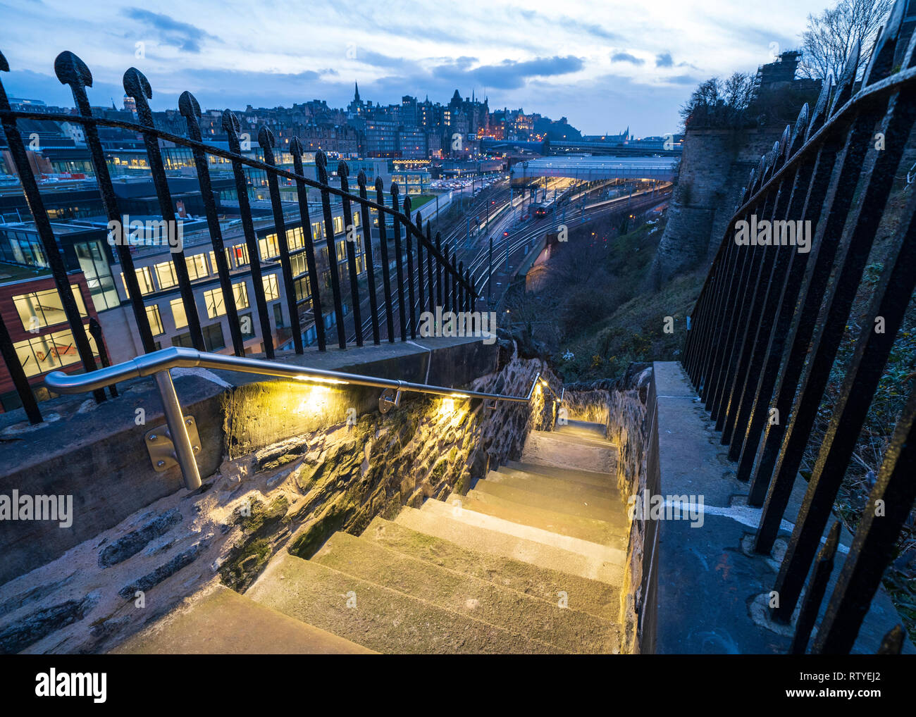 New refurbished Jacob's Ladder stairway linking Canongate with Calton