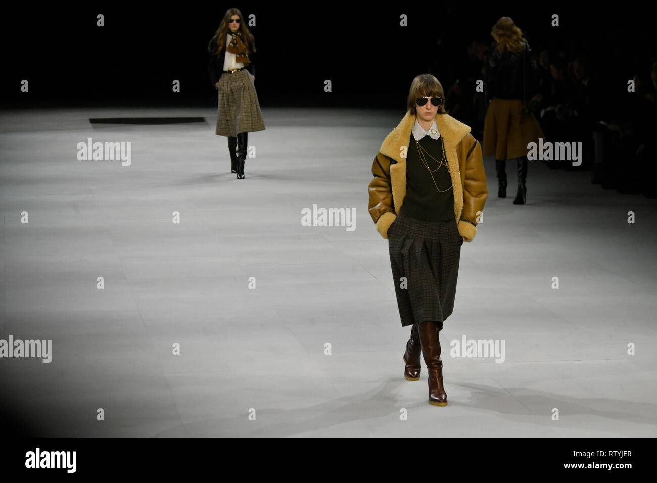 Paris, France. 1st Mar, 2019. Models present creations of Celine during the 2019/2020 Fall/Winter ready-to-wear collection show in Paris, France, March 1, 2019. Credit: Piero Biasion/Xinhua/Alamy Live News Stock Photo